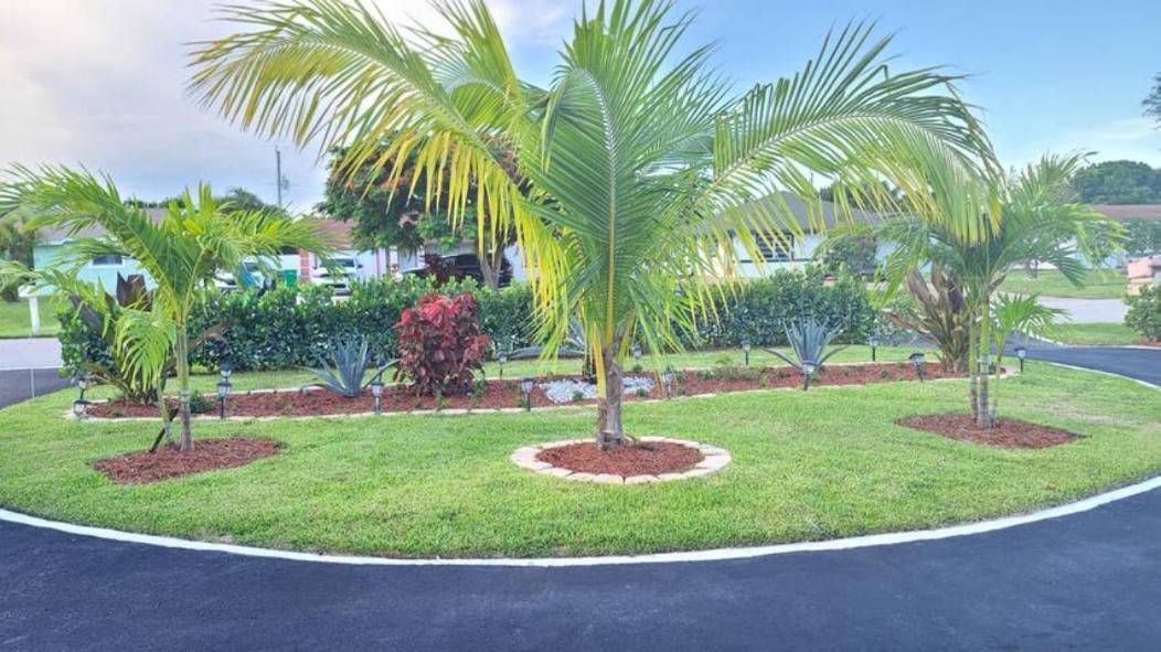 Palm Springs 3-Bedroom 2-Bath 5 Miles To The Beach Lake Worth Beach Εξωτερικό φωτογραφία