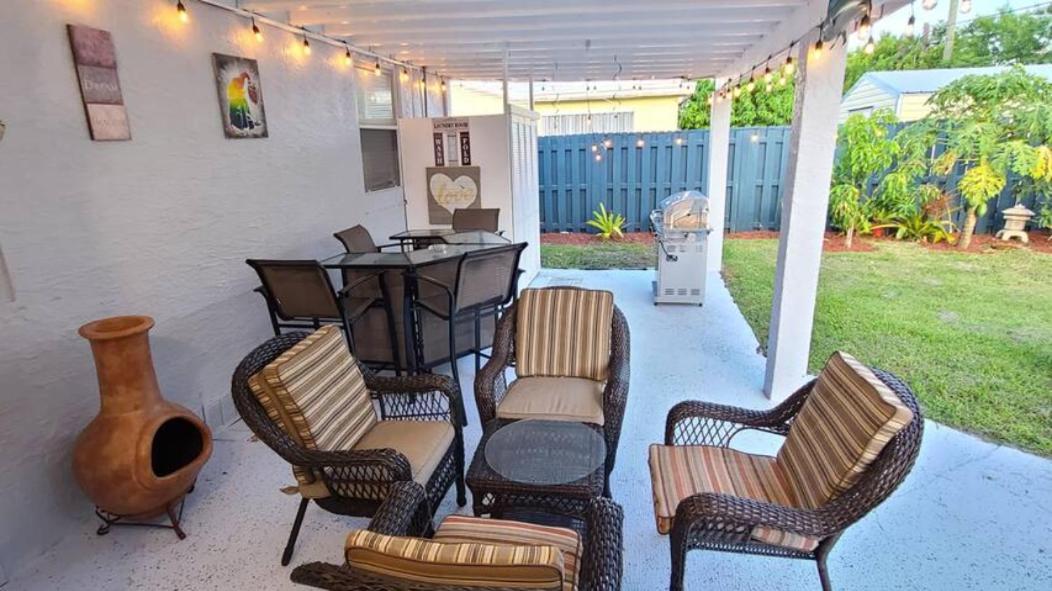 Palm Springs 3-Bedroom 2-Bath 5 Miles To The Beach Lake Worth Beach Εξωτερικό φωτογραφία
